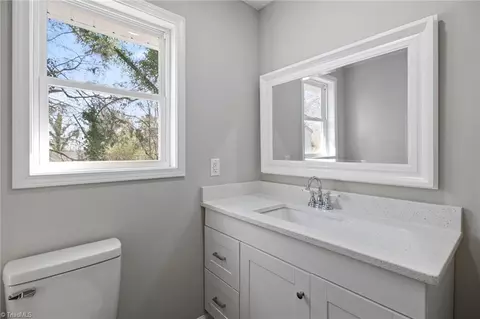 Bath - 1606 Commerce Ave E, High Point, NC 27260 photo 2 of 3