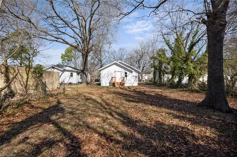 Exterior - 1606 Commerce Ave E, High Point, NC 27260 photo 6 of 8