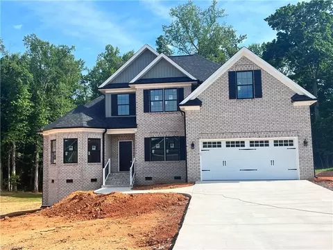 6433 Calvary Way, Thomasville, NC 27360
