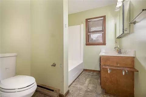 Bath - 5564 Leesville St, Trinity, NC 27370 photo 1 of 2