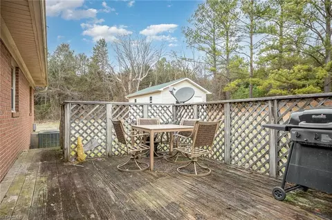 Exterior - 5564 Leesville St, Trinity, NC 27370 photo 7 of 11