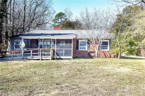 4642 Randleman Rd, Greensboro, NC 27406