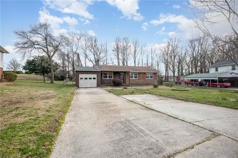 4209 Pennydale Dr, Greensboro, NC 27407