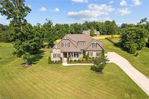 7807 Green Pond Dr, Stokesdale, NC 27357