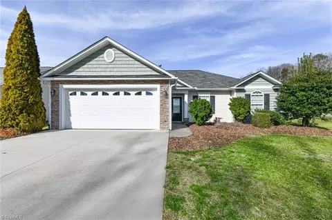 393 Olivet Ln, Winston Salem, NC 27107