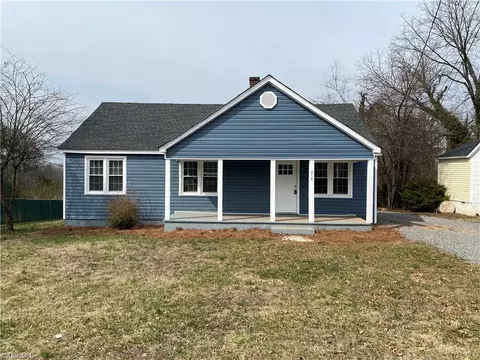 217 Lynchburg Rd, Pilot Mountain, NC 27041
