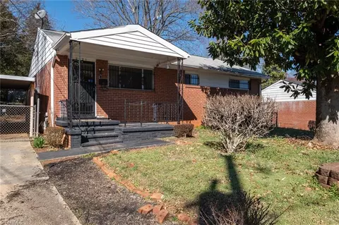 2221 22nd St NE, Winston Salem, NC 27105