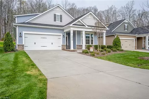 4520 Sapphire Ct, Clemmons, NC 27012