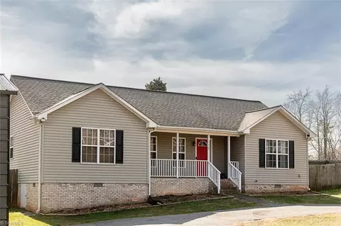 110 Sunrise Acres Rd, Stokesdale, NC 27357