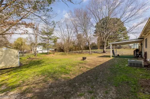 Exterior - 2449 Willard Rd, High Point, NC 27265 photo 5 of 7