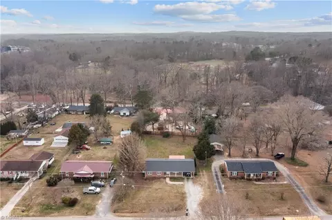 View/Area - 2275 Crescent Rd, Salisbury, NC 28146 photo 8 of 8