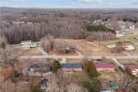 View/Area - 2275 Crescent Rd, Salisbury, NC 28146 photo 5 of 8
