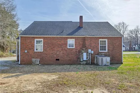 Exterior - 605 Fairfield Rd, High Point, NC 27263 photo 8 of 16
