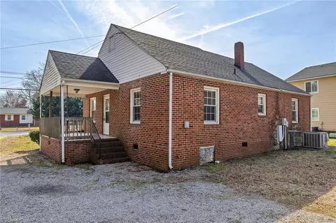 Exterior - 605 Fairfield Rd, High Point, NC 27263 photo 7 of 16
