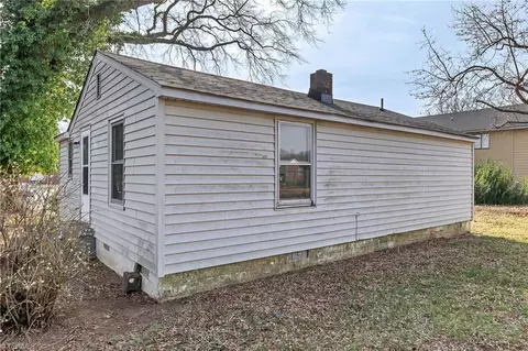 Exterior - 605 Fairfield Rd, High Point, NC 27263 photo 14 of 16