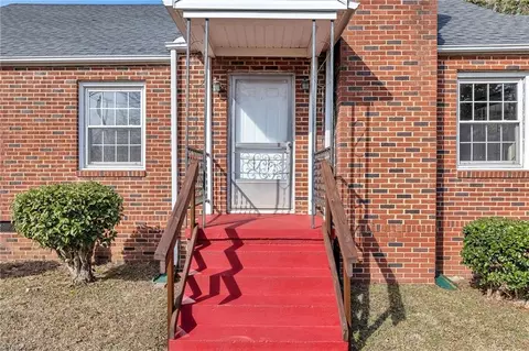 Exterior - 605 Fairfield Rd, High Point, NC 27263 photo 4 of 16
