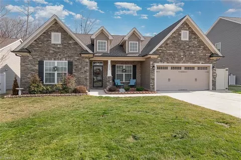 4023 Saint Johns St, High Point, NC 27265