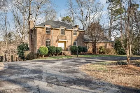 5663 Fox Glen Trl, Lewisville, NC 27023