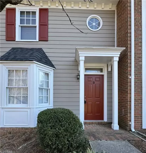 3203 Cypress Park Rd #B, Greensboro, NC 27407