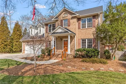 157 White Oak Rd, Thomasville, NC 27360