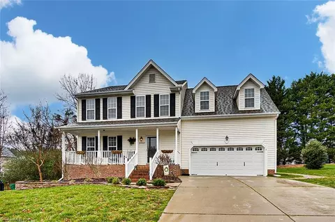 2707 Tavern Ct, Jamestown, NC 27282