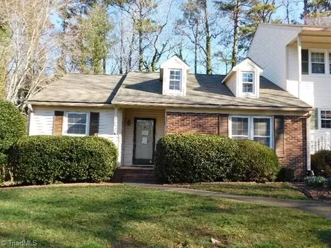 2712 Windy Xing, Winston Salem, NC 27127