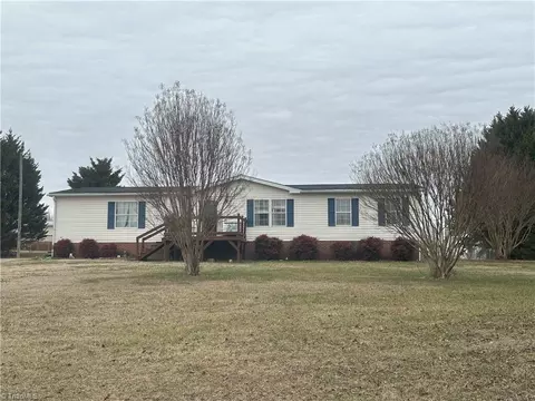 1002 Hamlin Ford Rd, Dobson, NC 27017