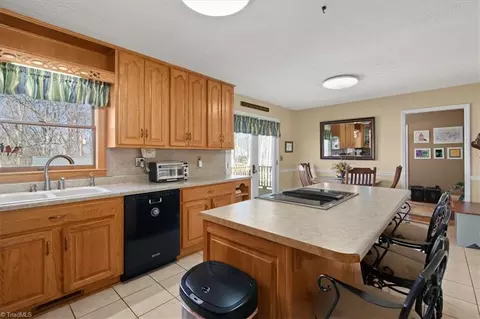 Kitchen - 286 Farmbrook Rd, Mount Airy, NC 27030 photo 2 of 4
