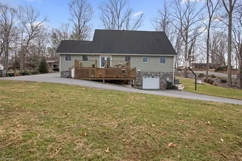 Exterior - 286 Farmbrook Rd, Mount Airy, NC 27030 photo 6 of 14