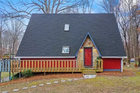 5409 Elliott Crest Ct, Clemmons, NC 27012