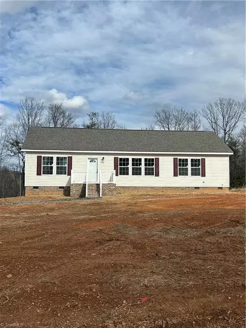 2300 Haymeadow Rd, Hays, NC 28635