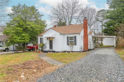 Exterior - 1106 Bridges Dr, High Point, NC 27262 photo 4 of 9