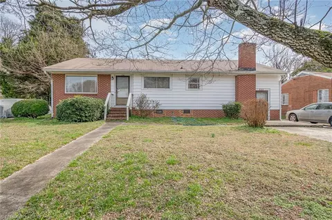 587 Kinard Dr, Winston Salem, NC 27101