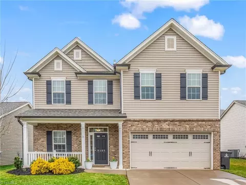5192 Sedge Hollow Dr, Kernersville, NC 27284
