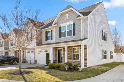 109 Covington Cove Ct, Kernersville, NC 27284