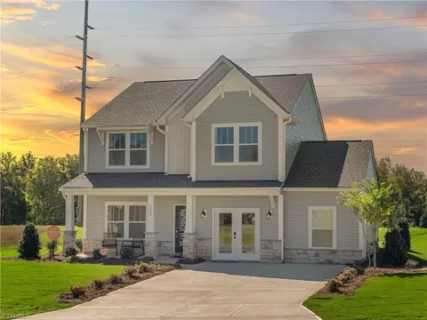 3202 Derby Cir #19, High Point, NC 27265