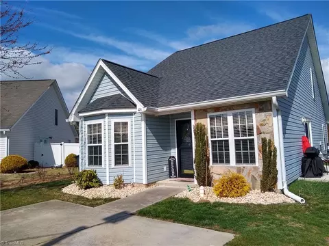 414 Lennox Dr, Eden, NC 27288