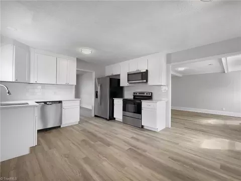 Kitchen - 4307 Creekview Dr, Trinity, NC 27370 photo 2 of 2
