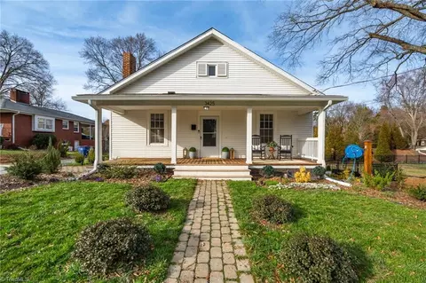 3425 Royalton St, Winston Salem, NC 27104