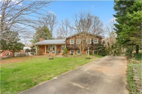 443 Rolling Park Dr, Lexington, NC 27295