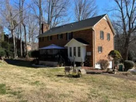 587 Barkworth Rd, Clemmons, NC 27012 photo 2