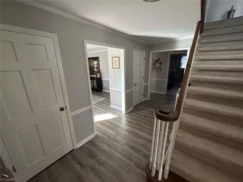 587 Barkworth Rd, Clemmons, NC 27012 photo 3