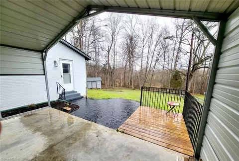 Exterior - 5005 Windemere Cir, Trinity, NC 27370 photo 5 of 5