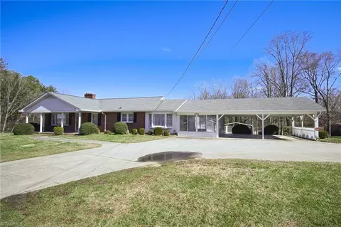2040 Mount Olivet Church Rd, Winston Salem, NC 27127