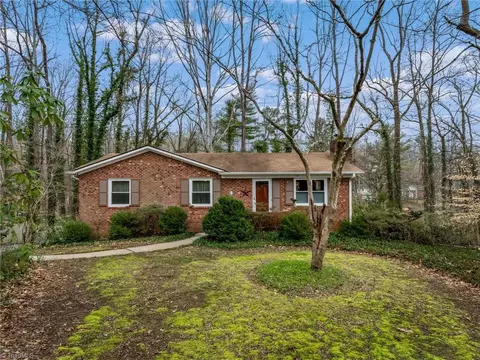105 Shelton Cir, Winston Salem, NC 27106