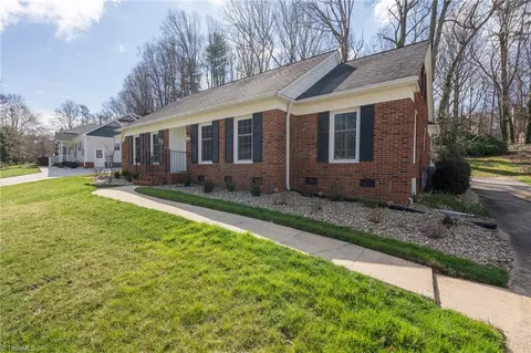3709 Hobbs Rd, Greensboro, NC 27410