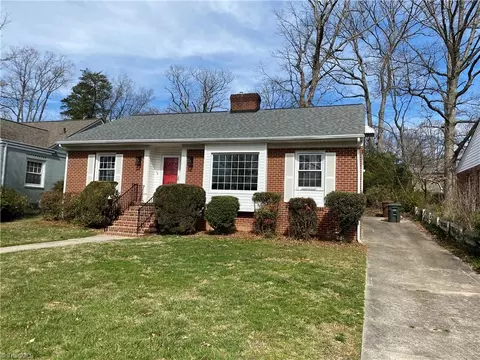 1414 Desoto Pl, Greensboro, NC 27408