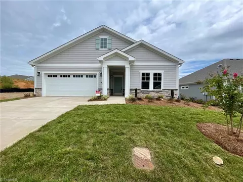 210 Mountain Maple Dr, King, NC 27021