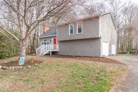 820 Smoke Tree Cir, Lewisville, NC 27023