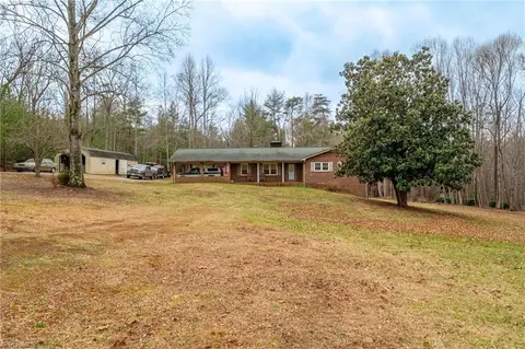 1523 Cox Ridge Rd, Claudville, VA 24076